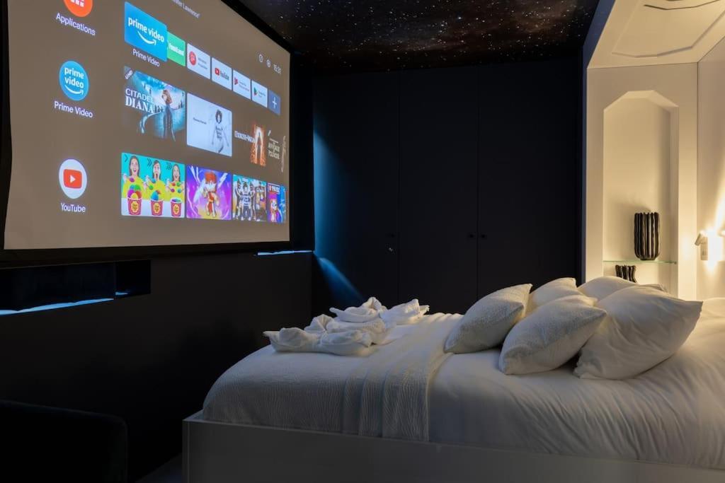 Galaxy La Tete Dans Les Etoiles Apartment Riom Bagian luar foto